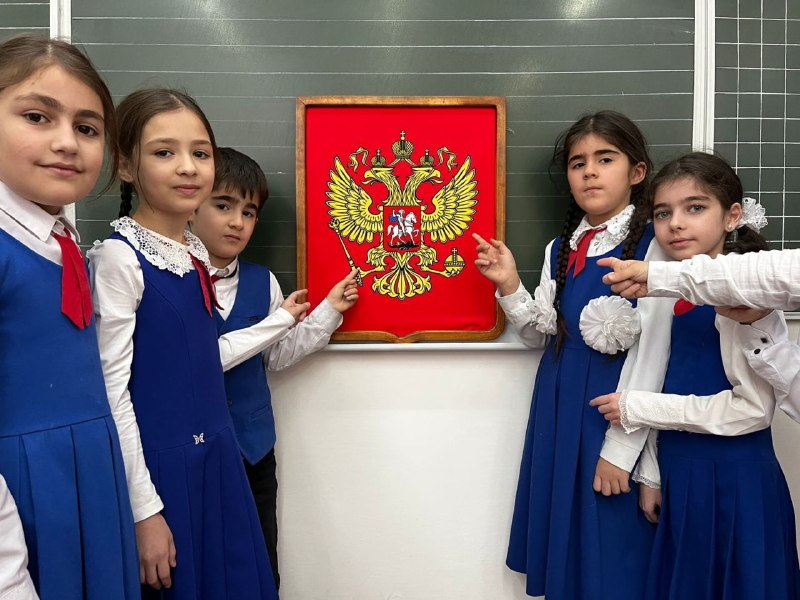 30 ноября исполняется 30 лет со дня утверждения Государственного герба Российской Федерации.
